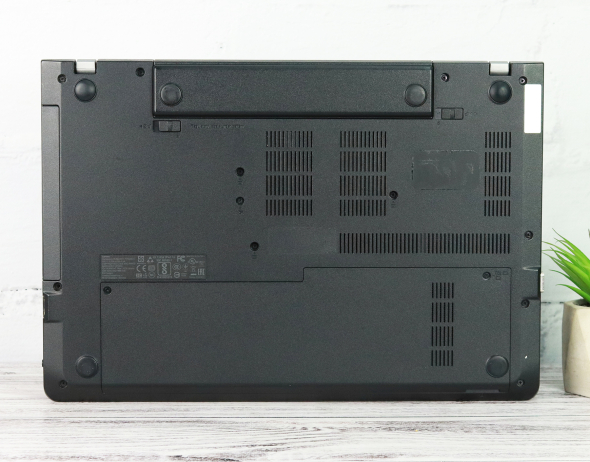Ноутбук 15.6&quot; Lenovo ThinkPad E570 Intel Core i5-7200U 8Gb RAM 240Gb SSD - 4