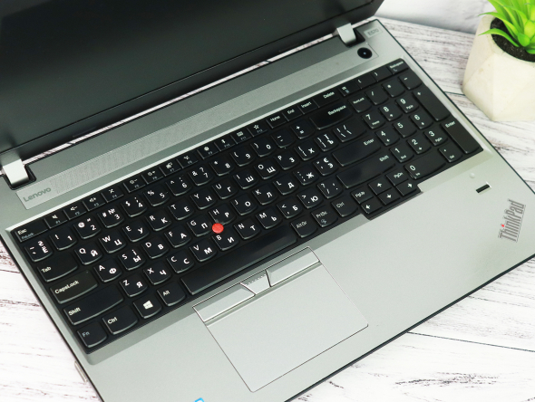 Ноутбук 15.6&quot; Lenovo ThinkPad E570 Intel Core i7-7500U 8Gb RAM 256Gb SSD FullHD IPS + Nvidia Geforce GTX 950M 2Gb - 8