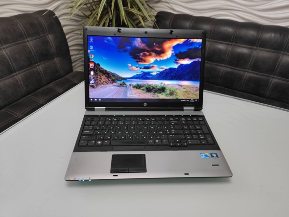 Ноутбук Б-класс HP ProBook 6550b / 15.6&quot; (1366x768) TN / Intel Core i5-450M (2 (4) ядра по 2.4 - 2.66 GHz) / 4 GB DDR3 / 500 GB HDD / Intel HD Graphics / WebCam / VGA - 2