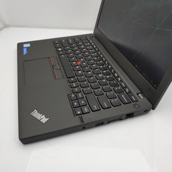 Нетбук Lenovo ThinkPad X260 / 12.5&quot; (1920x1080) IPS / Intel Core i7-6600U (2 (4) ядра по 2.6 - 3.4 GHz) / 8 GB DDR4 / 256 GB SSD / Intel HD Graphics 520 / WebCam / Win 10 Pro - 5