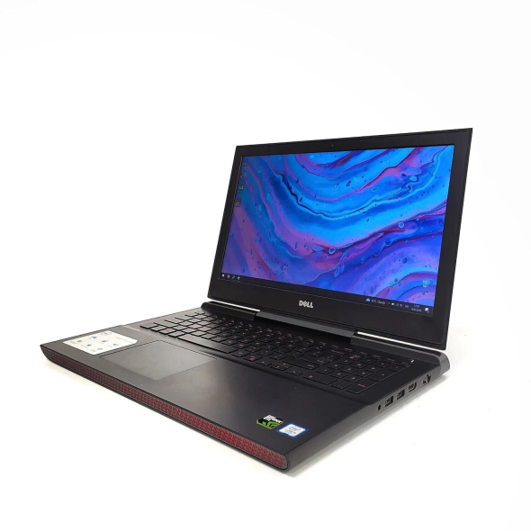 Игровой ноутбук Dell Inspiron 15 7000 / 15.6&quot; (1920x1080) TN / Intel Core i5-7300HQ (4 ядра по 2.5 - 3.5 GHz) / 8 GB DDR4 / 500 GB SSD / nVidia GeForce GTX 1050, 4 GB GDDR5, 128-bit / WebCam / HDMI - 4
