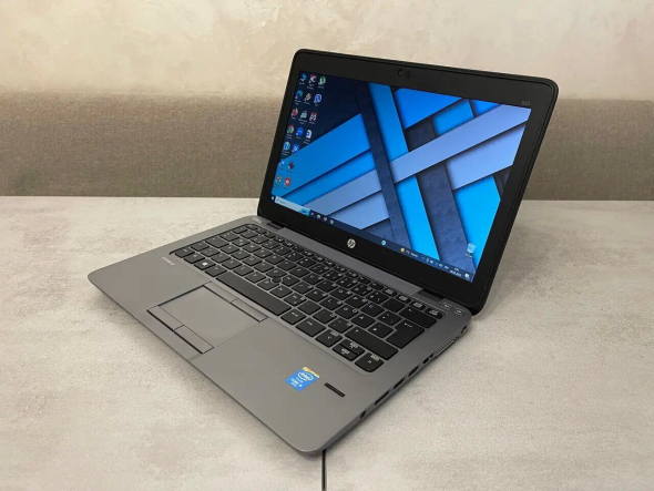 Нетбук HP EliteBook 820 G2 / 12.5&quot; (1366x768) TN / Intel Core i5-5300U (2 (4) ядра по 2.3 - 2.9 GHz) / 8 GB DDR3 / 250 GB SSD / Intel HD Graphics 5500 / WebCam / DisplayPort / 4G LTE - 3