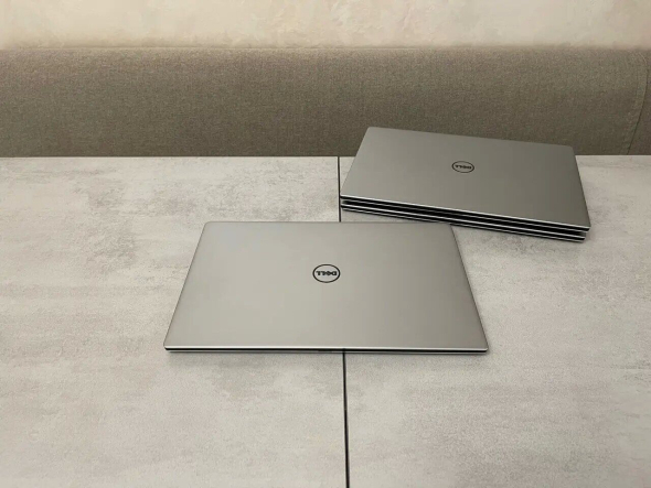 Ультрабук Dell XPS 13 9350 / 13.3&quot; (3200x1800) IPS Touch / Intel Core i5-6200U (2 (4) ядра по 2.3 - 2.8 GHz) / 8 GB DDR3 / 256 GB SSD M.2 / Intel HD Graphics 520 / WebCam - 7