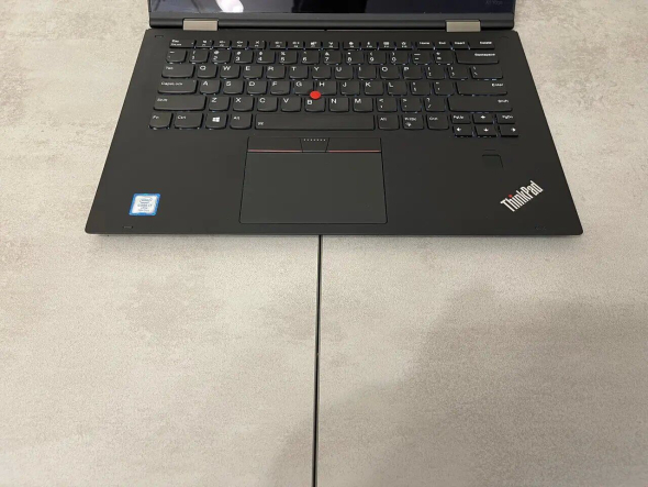 Ноутбук-трансформер Б-класс Lenovo ThinkPad X1 Yoga (2nd Gen) / 14&quot; (2560x1440) IPS / Intel Core i7-7600U (2 (4) ядра по 2.8 - 3.9 GHz) / 16 GB DDR3 / 256 GB SSD / Intel HD Graphics 620 / WebCam / Fingerprint / USB 3.1 / HDMI - 6