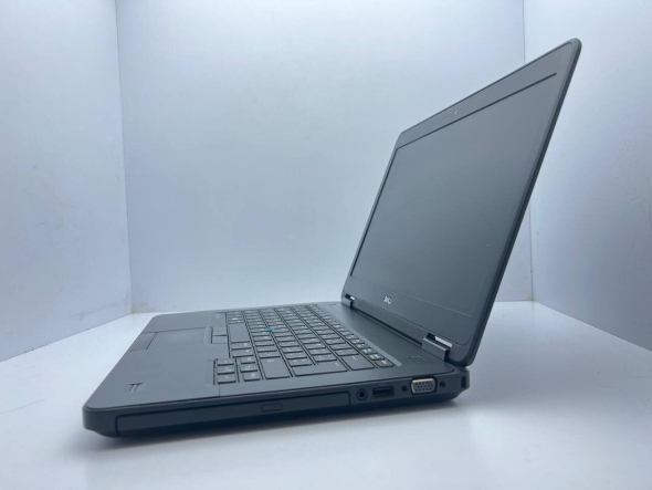 Ноутбук Dell Latitude E5440 / 14&quot; (1366x768) TN / Intel Core i5-4300U (2 (4) ядра по 1.9 - 2.9 GHz) / 8 GB DDR3 / 180 GB SSD / Intel HD Graphics 4400 / WebCam - 3