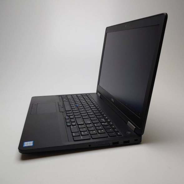 Ноутбук Б-класс Dell Latitude E5570 / 15.6&quot; (1366x768) TN / Intel Core i5-6200U (2 (4) ядра по 2.3 - 2.8 GHz) / 8 GB DDR4 / 512 GB SSD / Intel HD Graphics 520 / WebCam / Win 10 Pro - 5