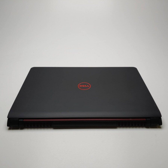 Игровой ноутбук Dell Inspiron 15-5577 / 15.6&quot; (1920x1080) TN / Intel Core i5-7300HQ (4 ядра по 2.5 - 3.5 GHz) / 8 GB DDR4 / 512 GB SSD / nVidia GeForce GTX 1050, 4 GB GDDR5, 128-bit / WebCam / Win 10 Home - 3