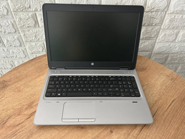 Ноутбук Б-класс HP ProBook 650 G3 / 15.6&quot; (1366x768) TN / Intel Core i7-7600U (2 (4) ядра по 2.8 - 3.9 GHz) / 8 GB DDR4 / 256 GB SSD / AMD Radeon R7 M350, 2 GB DDR3, 64-bit / WebCam - 7