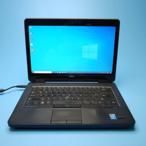 Ноутбук Б-класс Dell Latitude E5440 / 14&quot; (1600x900) TN Touch / Intel Core i5-4200U (2 (4) ядра по 1.6 - 2.6 GHz) / 8 GB DDR3 / 240 GB SSD / Intel HD Graphics 4400 / WebCam / DVD-ROM / Win 10 Pro - 2