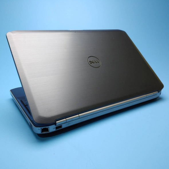 Ноутбук Dell Latitude E5520 / 15.6&quot; (1366x768) TN / Intel Core i5-2410M (2 (4) ядра по 2.3 - 2.9 GHz) / 4 GB DDR3 / 320 GB HDD / Intel HD Graphics 3000 / WebCam / DVD-ROM / Win 10 Pro - 7