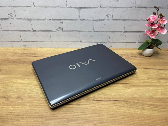 Ноутбук Sony Vaio VPCF11M1E / 15.6'' (1920x1080) TN / Intel Core i5-520M (2 (4) ядра по 2.4 - 2.93 GHz) / 8 GB DDR3 / 128 GB SSD / nVidia GeForce GT 310M, 1 GB DDR3, 128-bit - 5