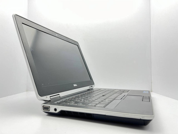 Ноутбук Dell Latitude E6330 / 13.3&quot; (1366x768) TN / Intel Core i5-3380M (2 (4) ядра по 2.9 - 3.6 GHz) / 4 GB DDR3 / 240 GB SSD / Intel HD Graphics 4000 - 4