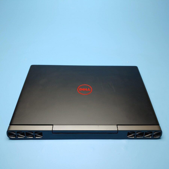 Игровой ноутбук Б-класс Dell Inspiron 15 Gaming 7567 / 15.6&quot; (1920x1080) TN / Intel Core i7-7820HQ (4 (8) ядра по 2.9 - 3.9 GHz) / 16 GB DDR4 / 512 GB SSD / nVidia GeForce GTX 1050, 4 GB GDDR5, 128-bit / WebCam / Win 10 Home - 3