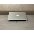Ультрабук Б-класс Apple Macbook Air 13 2017 / 13.3" (1440x900) TN / Intel Core i5-5350U (2 (4) ядра по 1.8 - 2.9 GHz) / 8 GB DDR3 / 256 GB SSD / Intel HD Graphics 6000 / WebCam / Thunderbolt 2 - 6