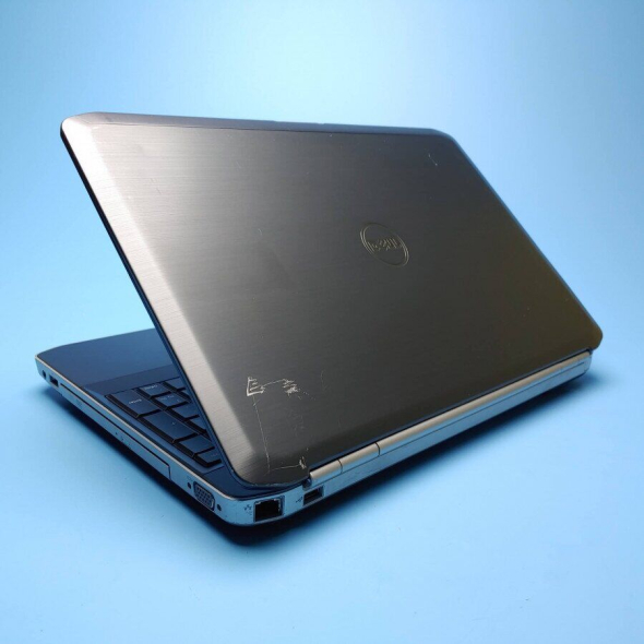Ноутбук Б-класс Dell Latitude E5520 / 15.6&quot; (1366x768) TN / Intel Core i5-2410M (2 (4) ядра по 2.3 - 2.9 GHz) / 8 GB DDR3 / 240 GB SSD / Intel HD Graphics 3000 / WebCam / DVD-ROM / Win 10 Pro - 7