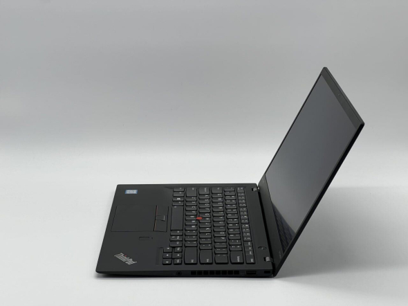Ультрабук Lenovo ThinkPad X1 Carbon (5th Gen) / 14&quot; (1920x1080) IPS / Intel Core i7-6500U (2 (4) ядра по 2.5 - 3.1 GHz) / 8 GB DDR4 / 240 GB SSD / Intel HD Graphics 520 / WebCam - 4