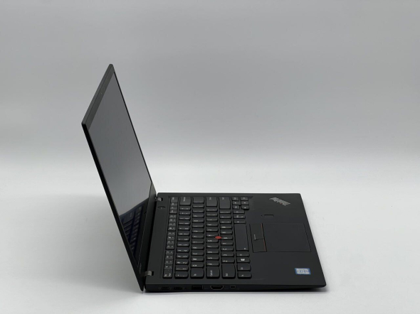 Ультрабук Lenovo ThinkPad X1 Carbon (5th Gen) / 14&quot; (1920x1080) IPS / Intel Core i7-6500U (2 (4) ядра по 2.5 - 3.1 GHz) / 8 GB DDR4 / 240 GB SSD / Intel HD Graphics 520 / WebCam - 3