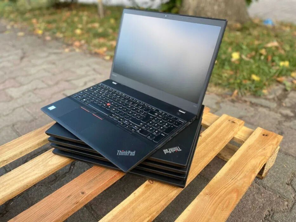 Ультрабук Lenovo ThinkPad T570 / 15.6&quot; (1920x1080) IPS / Intel Core i5-7300U (2 (4) ядра по 2.6 - 3.5 GHz) / 8 GB DDR4 / 256 GB SSD / Intel HD Graphics 620 / WebCam / Windows 10 - 8